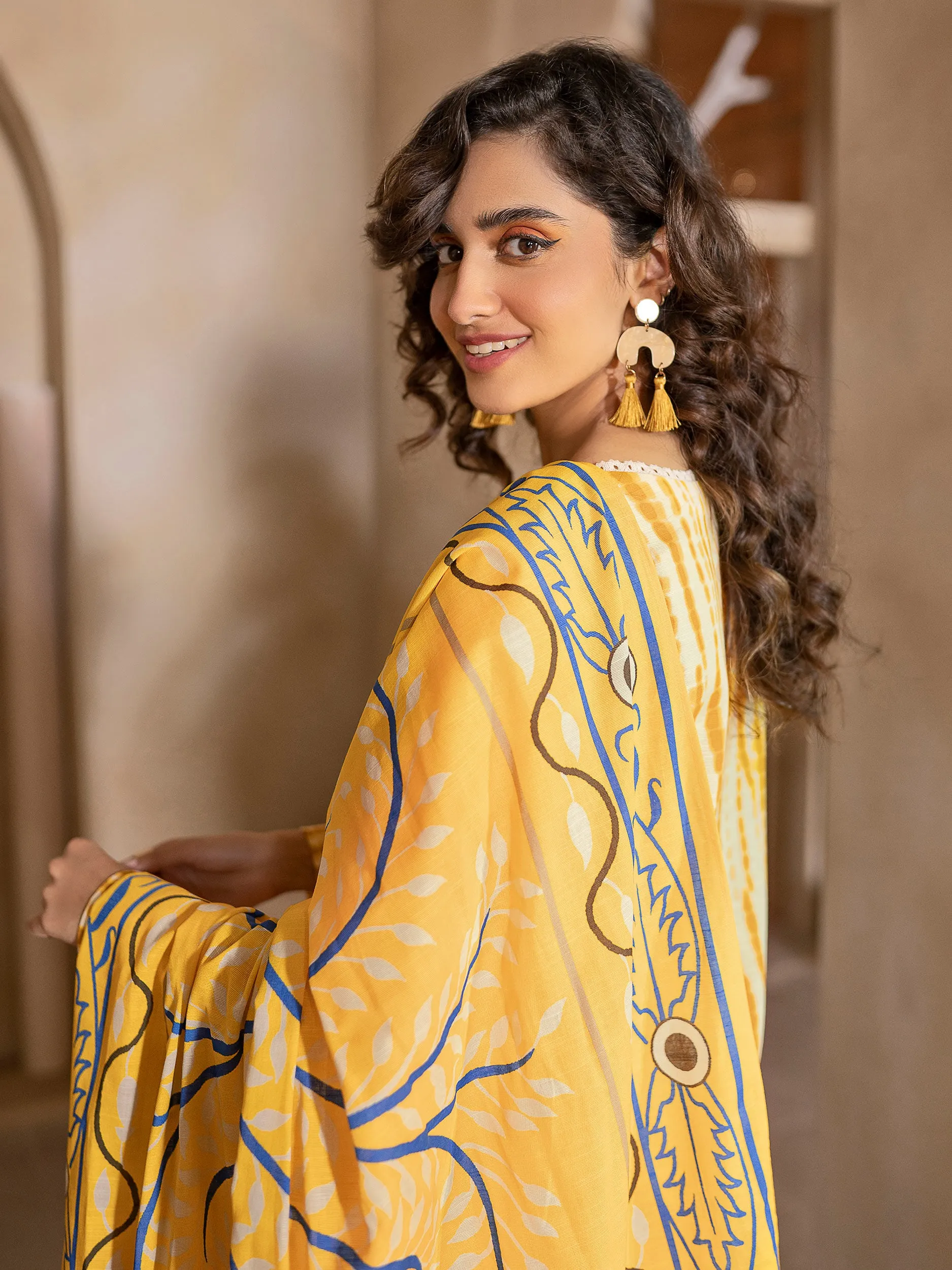2 Piece Khaddar Suit-Printed (Unstitched)