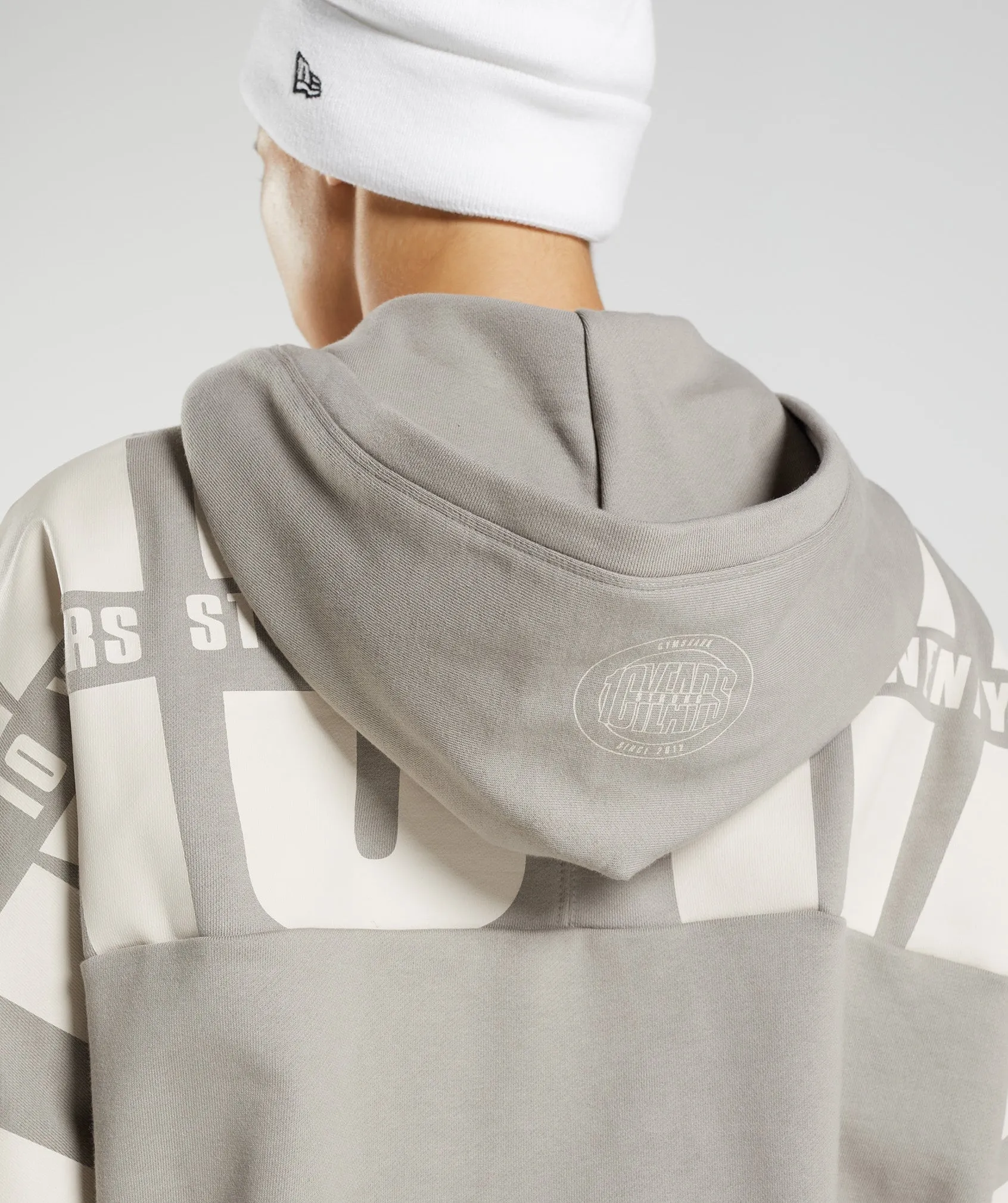 Gymshark GS10 Year Hoodie - Ecru Brown