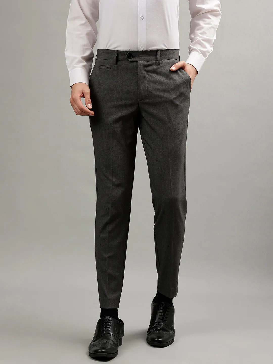 Lindbergh Men Grey Solid Mid-Rise Slim Fit Formal Trouser