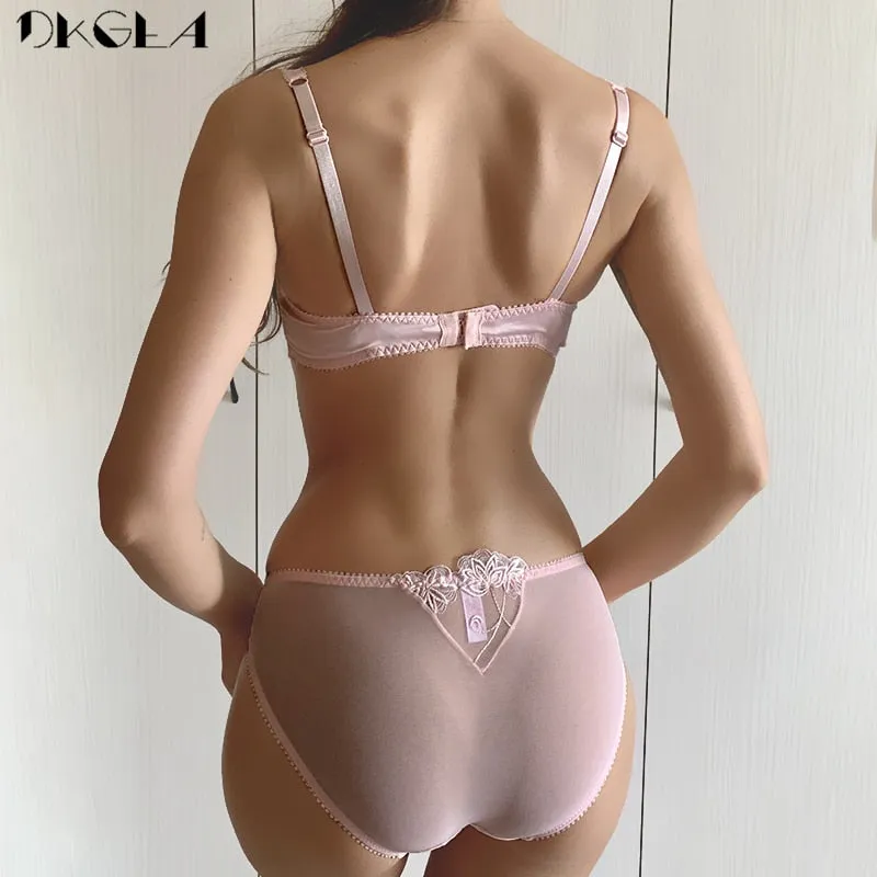 New Fashion Lingerie Bra and Panties Sets Lace