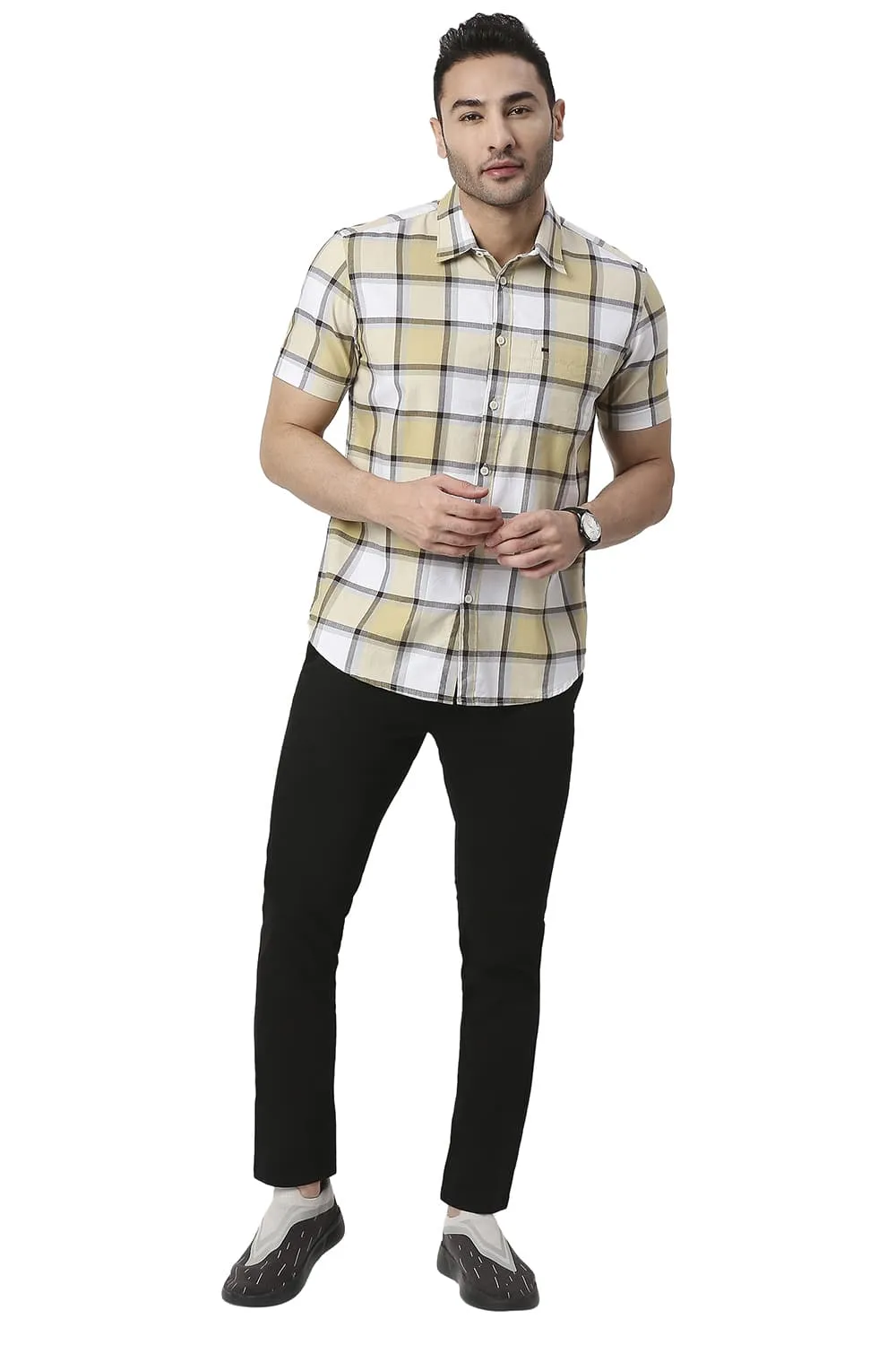 Slim Fit Cotton Twill Checks Halfsleeves Shirt