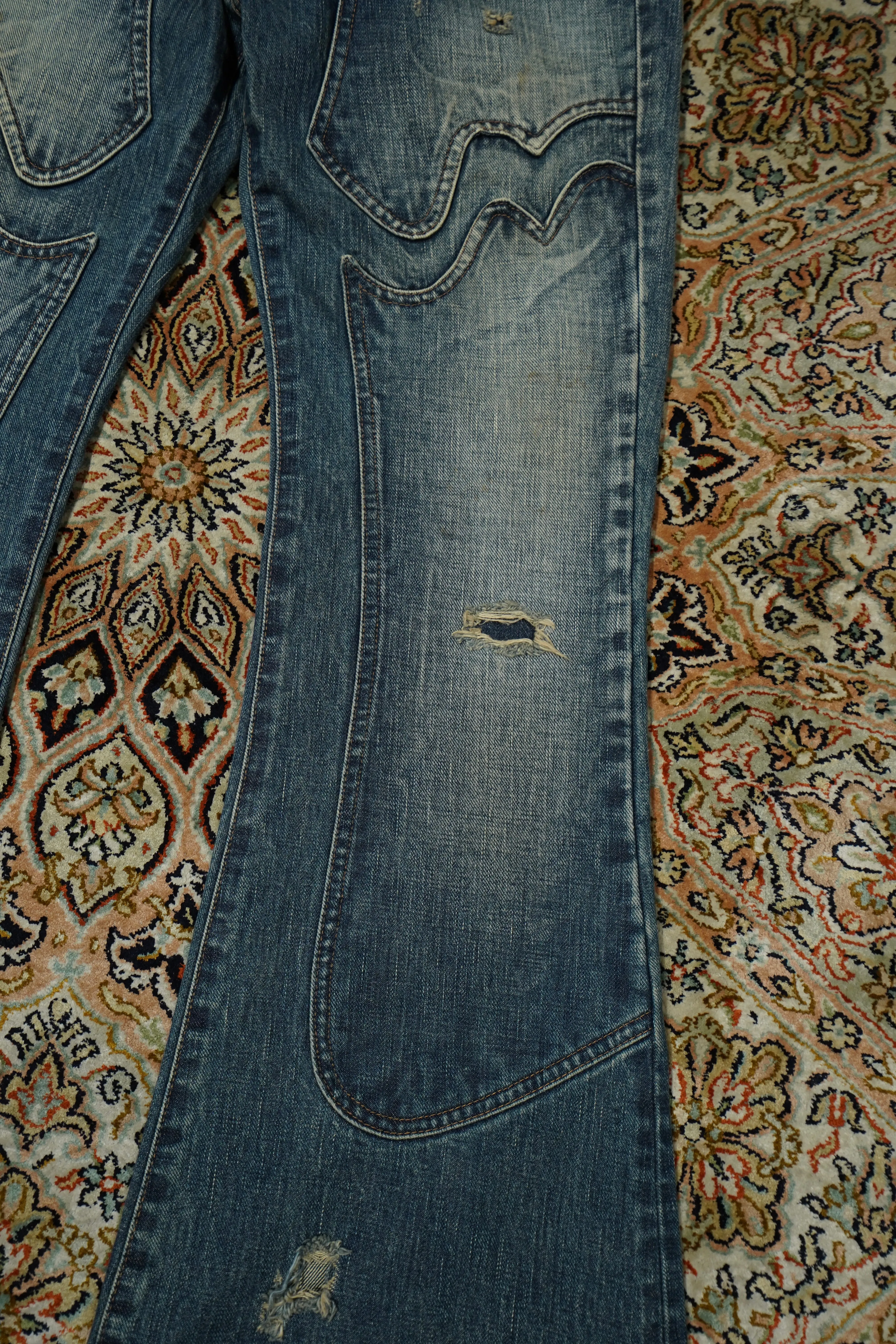 SUGARHILL FADED MODERN WESTERN FLARED TROUSERS (FADED INDIGO)