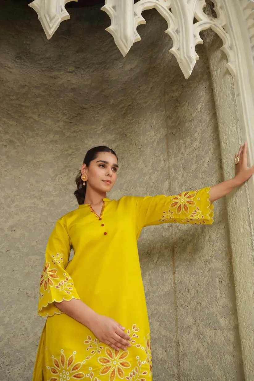 YELLOW SILK EMBROIDERED CO-ORD SET